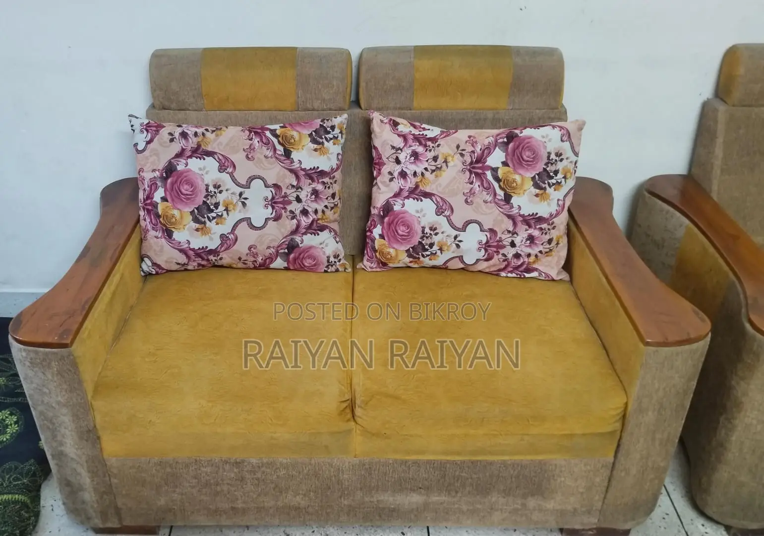 5 Seater Fabric Sofa Set (2+2+1)
