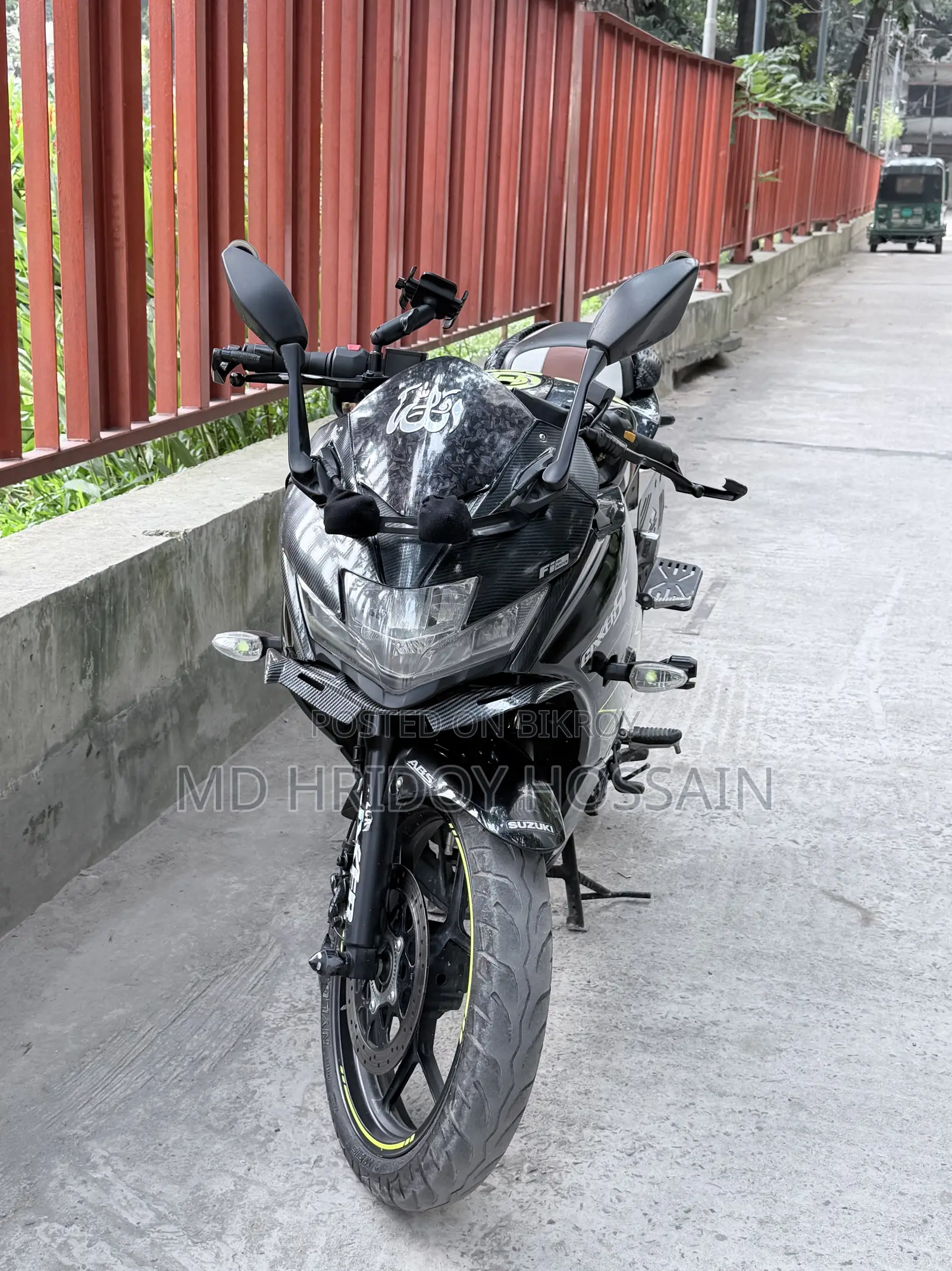 নতুন সুজুকি জিক্সার এসএফ ২০২৫ ব্ল্যাক