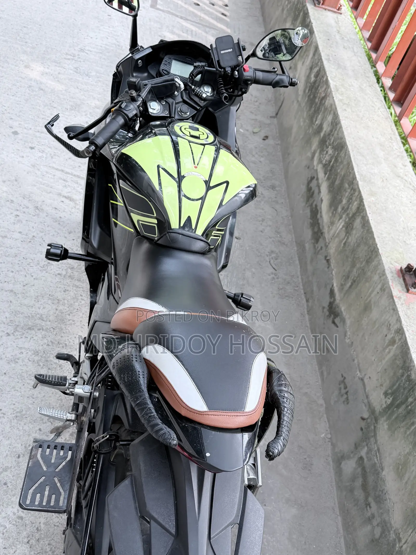 নতুন সুজুকি জিক্সার এসএফ ২০২৫ ব্ল্যাক