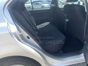Toyota Axio 2021 Silver