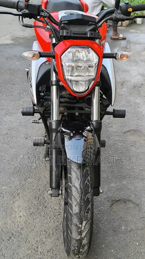 সুজুকি জিক্সার ২০২৪