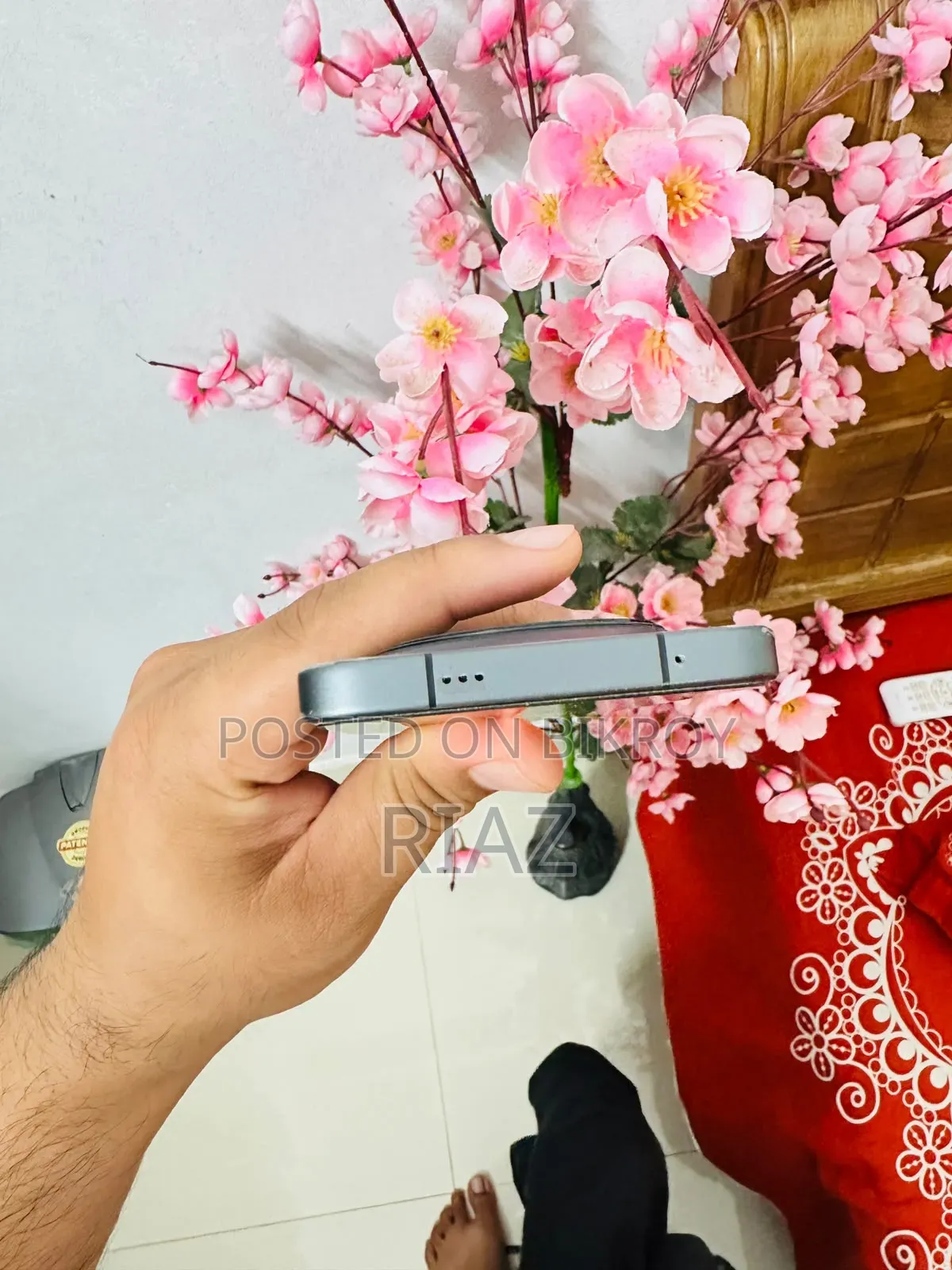 ভিভো এক্স৩০০ ২৫৬ জিবি ব্ল্যাক