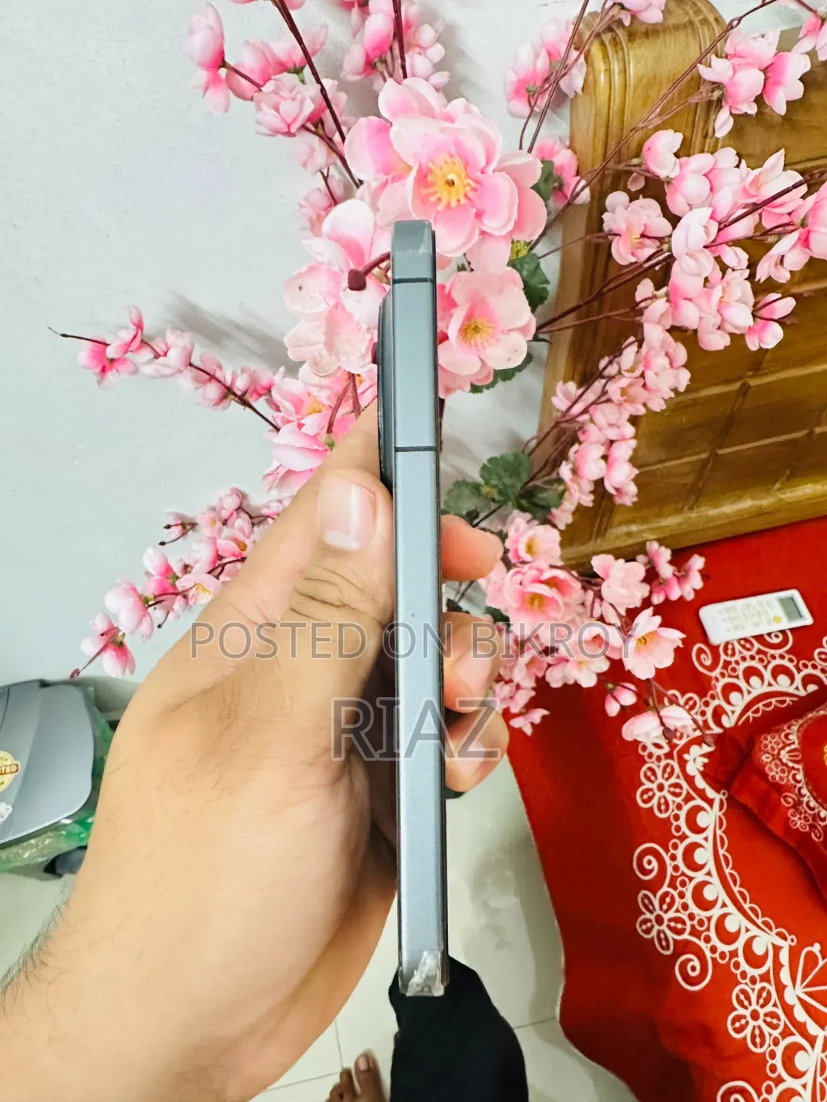 ভিভো এক্স৩০০ ২৫৬ জিবি ব্ল্যাক