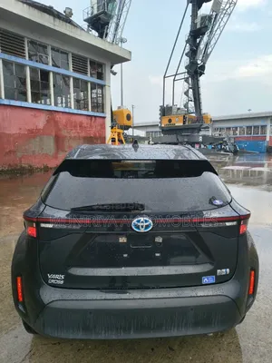 Toyota Yaris Cross 1.5 Hybrid AWD 2021 Black