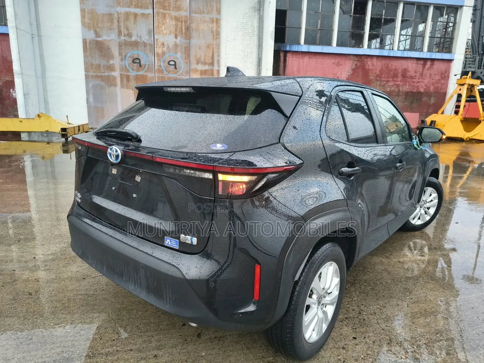 Toyota Yaris Cross 1.5 Hybrid AWD 2021 Black