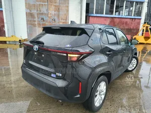 Toyota Yaris Cross 1.5 Hybrid AWD 2021 Black