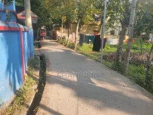 10 Decimal Land for Sale