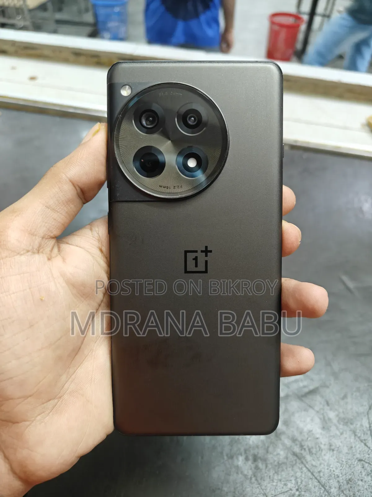 ওয়ানপ্লাস ১২আর ২৫৬ জিবি ব্ল্যাক