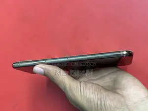 Apple iPhone XS Max 64 GB Gold
