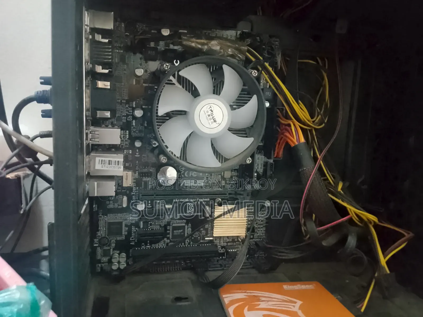 Desktop Computer Asus A4110 8GB Intel Core i5 SSD 128GB