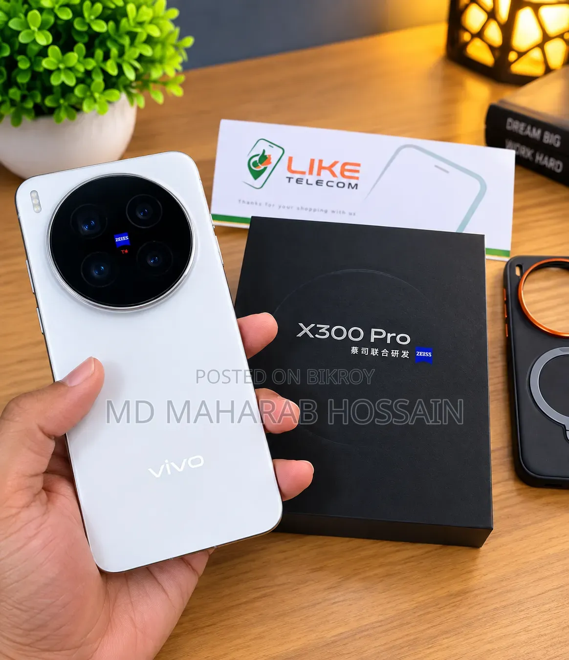 ভিভো এক্স৩০০ প্রো ৫১২ জিবি সাদা