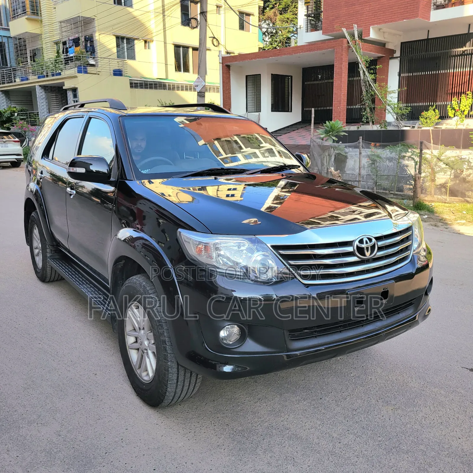 Toyota Fortuner 2013 Black