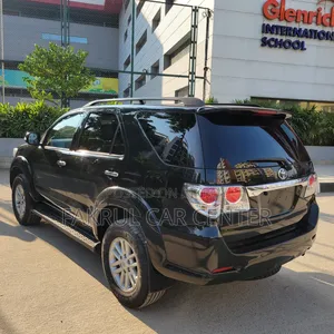 Toyota Fortuner 2013 Black