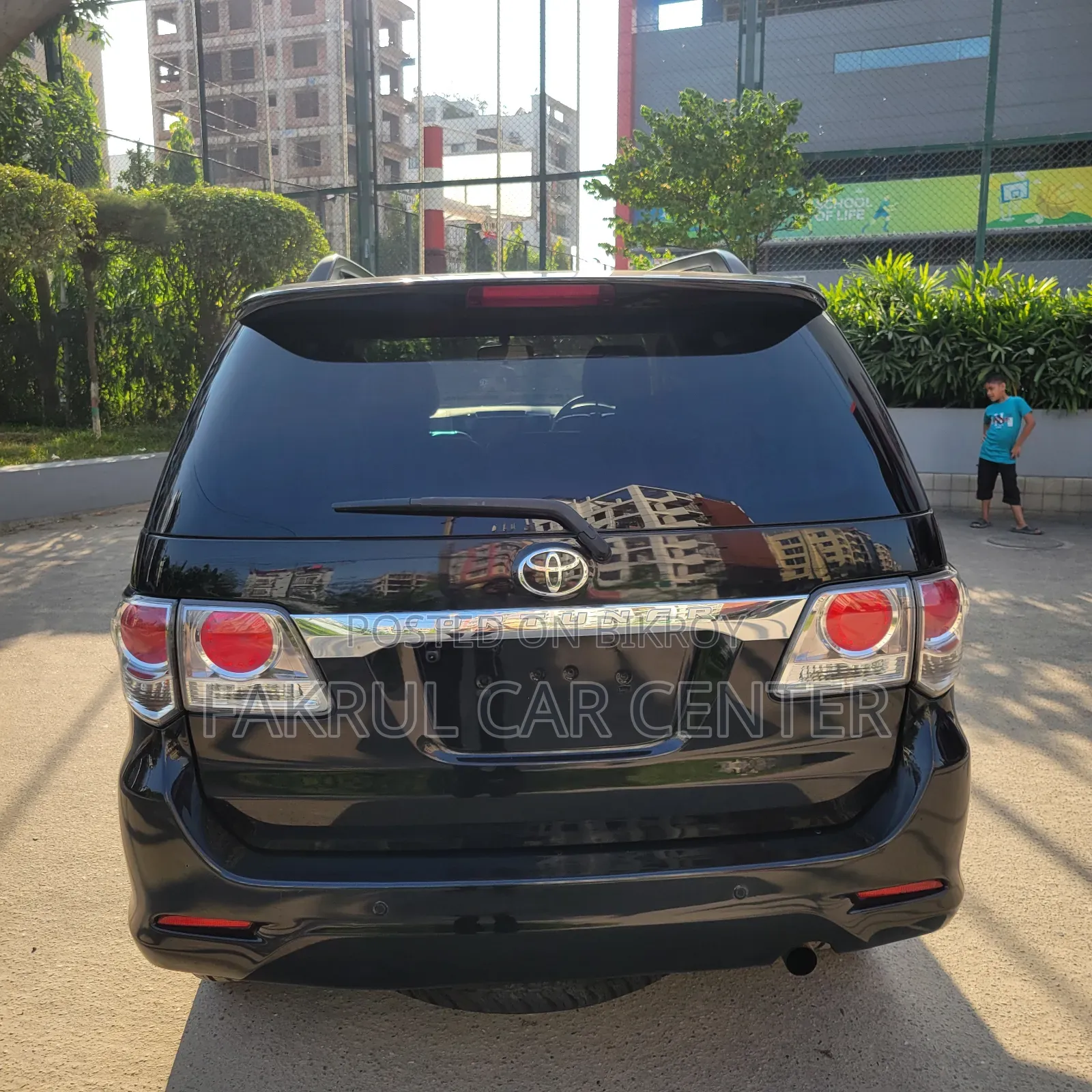 Toyota Fortuner 2013 Black