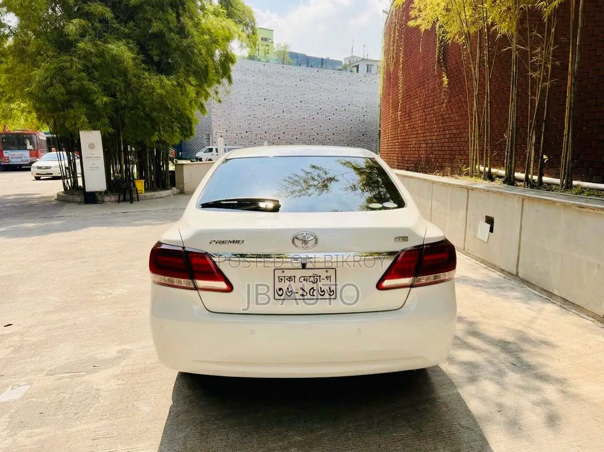 Toyota Premio 2018 Pearl