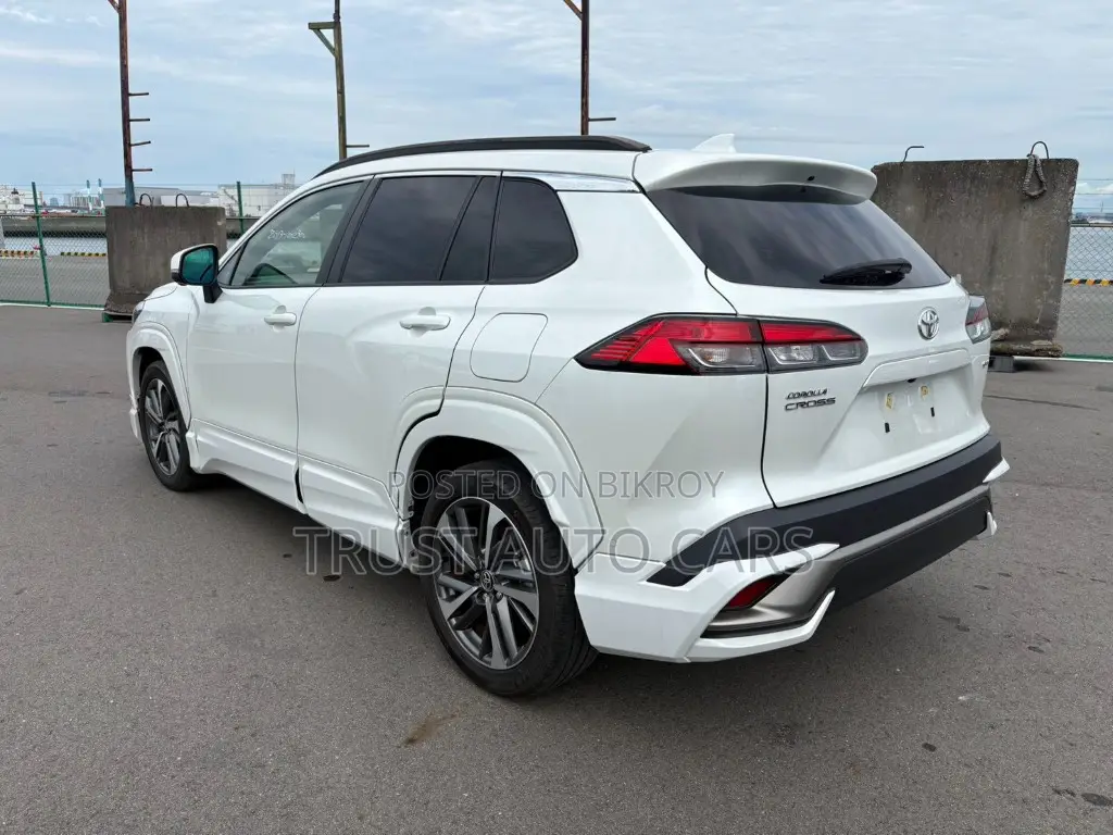 Toyota Corolla Cross 2023 Pearl