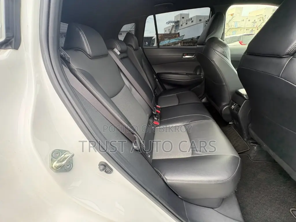 Toyota Corolla Cross 2023 Pearl