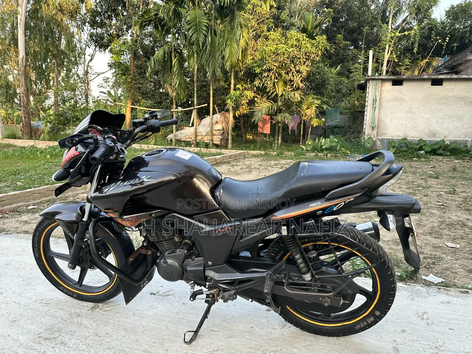 Hero Hunk 2021 Brown