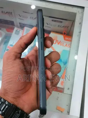 অনার এক্স৭ডি ২৫৬ জিবি ব্ল্যাক