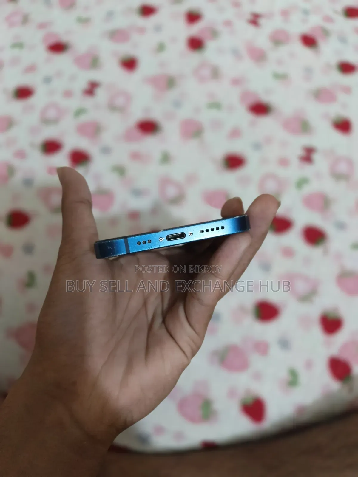 অ্যাপল আইফোন ১২ ৬৪ জিবি ব্লু