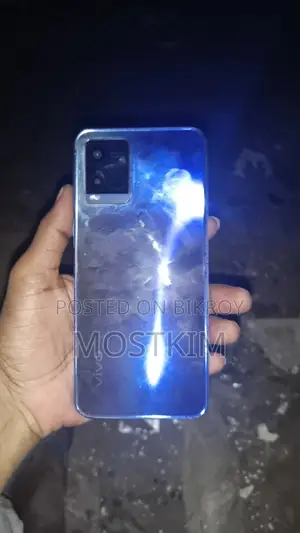 Vivo Y21 64 GB Blue
