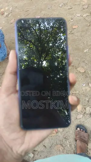 Vivo Y21 64 GB Blue