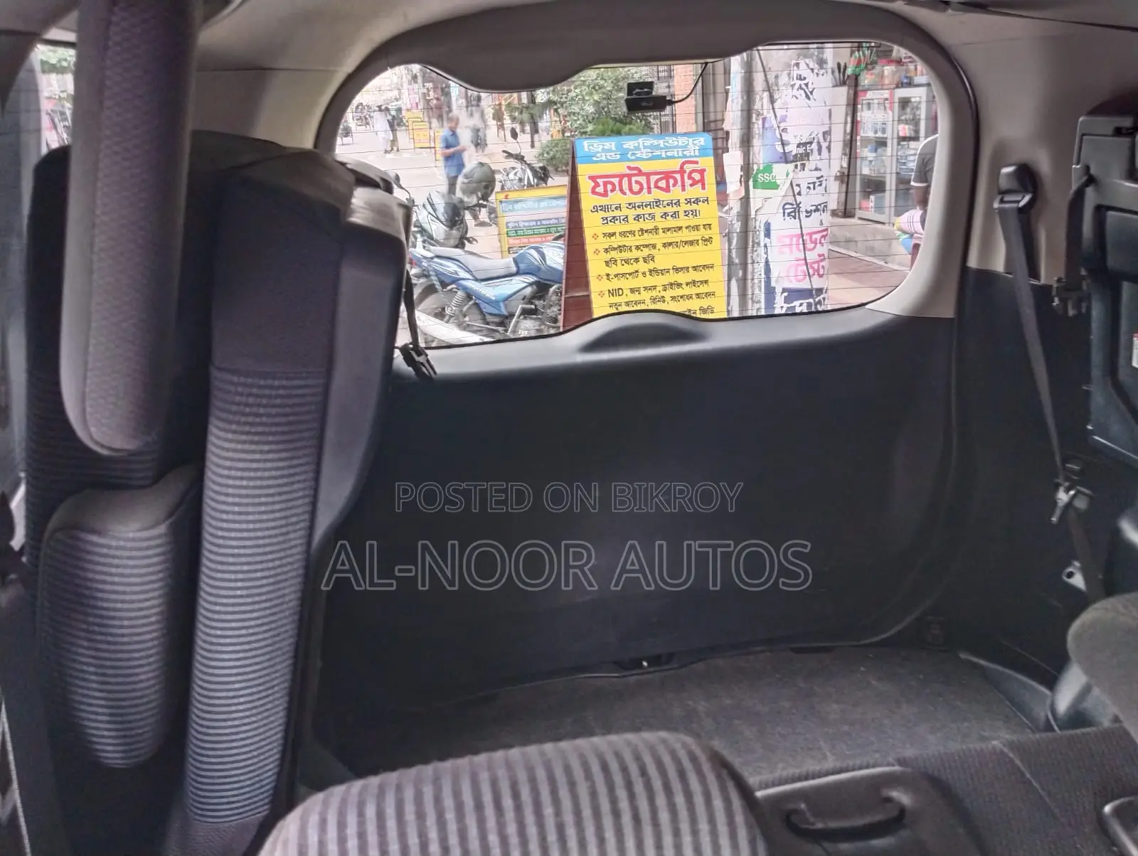 Toyota Noah 2.0 FWD (8 Seater) 2021 Silver
