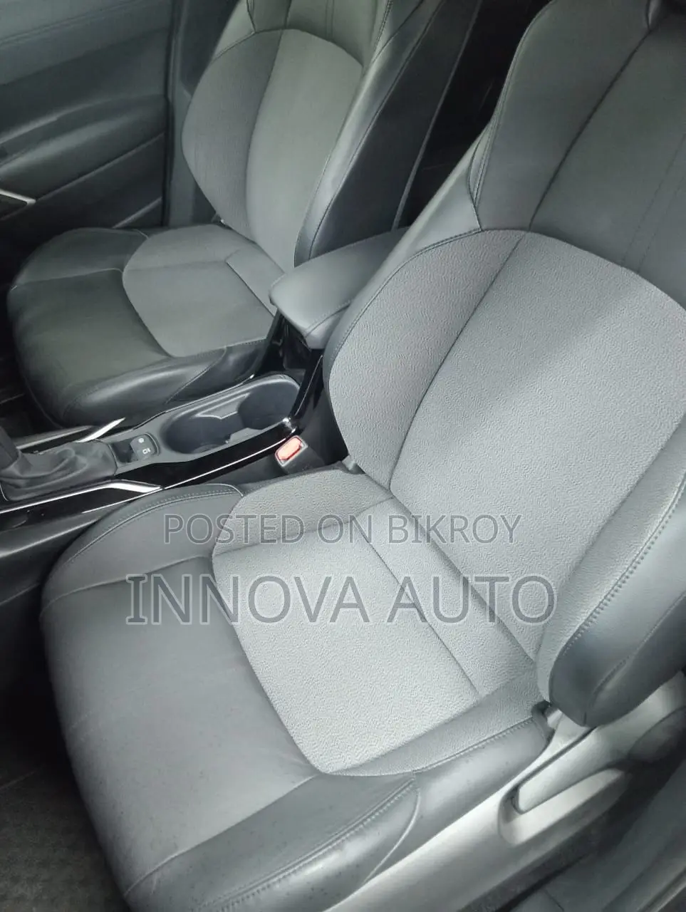 Toyota Corolla Cross 1.8 Hybrid FWD 2021 Black