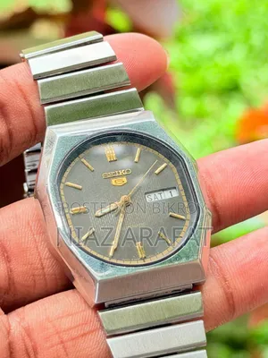 Rare Octagon Shape Seiko 5 Automatic Watch for Sale