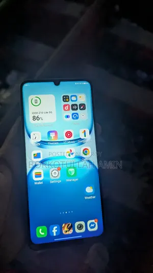 আইকিউওও ১২৮ জিবি ব্লু