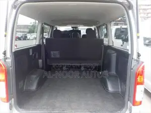 Toyota HiAce 2021 Silver
