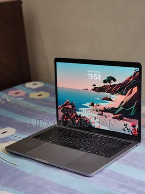 Laptop Apple MacBook 2019 16GB Intel Core i5 SSD 256GB
