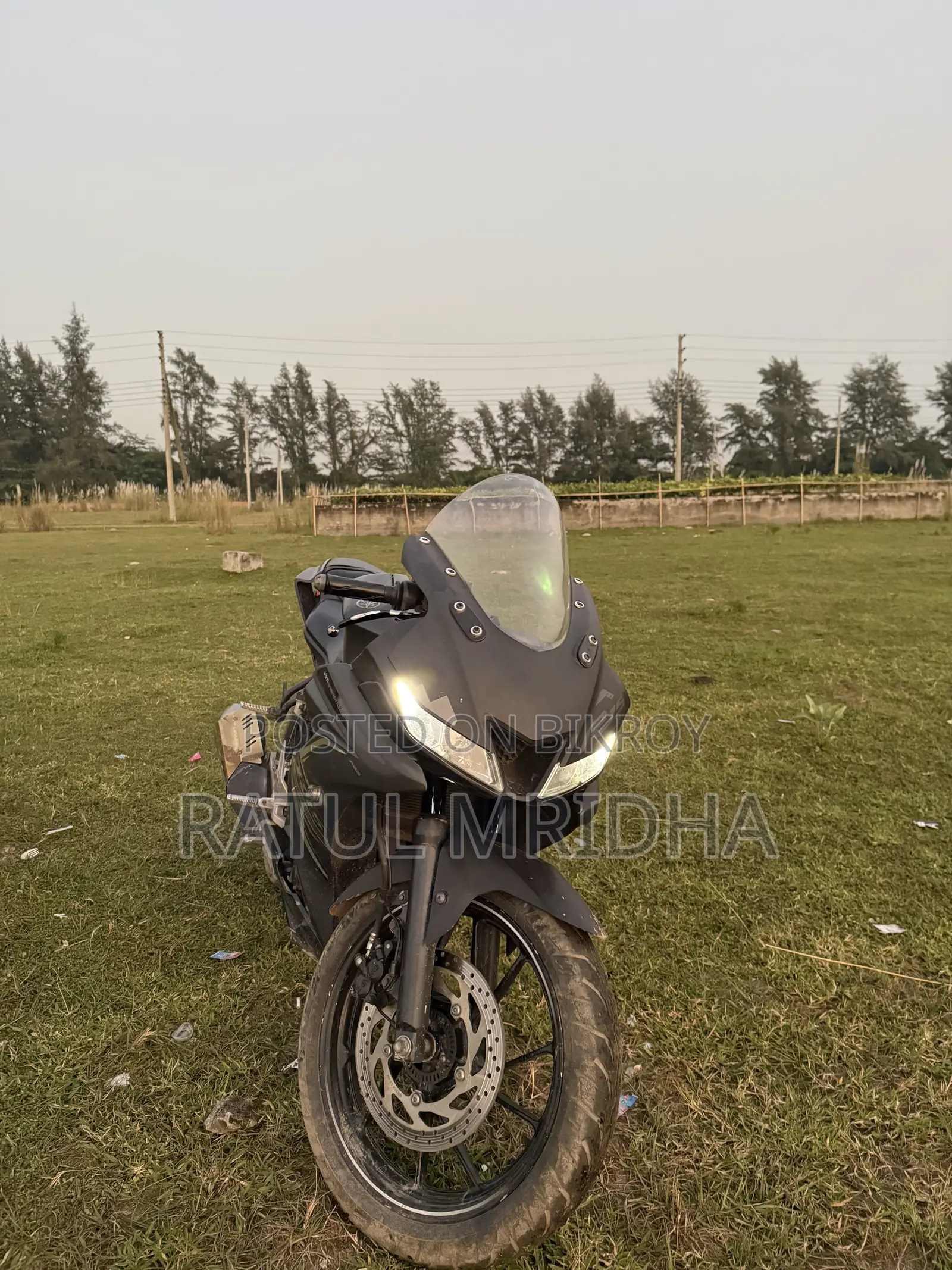 ইয়ামাহা আর১৫ ভি৩ ২০২১ ব্ল্যাক