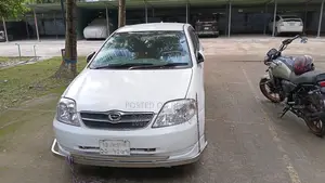 টয়োটা করোলা সেডান ২০০৩ হোয়াইট
