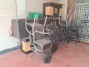 অফিস চেয়ার, টেবিল এবং সোফা বিক্রয়ের জন্য