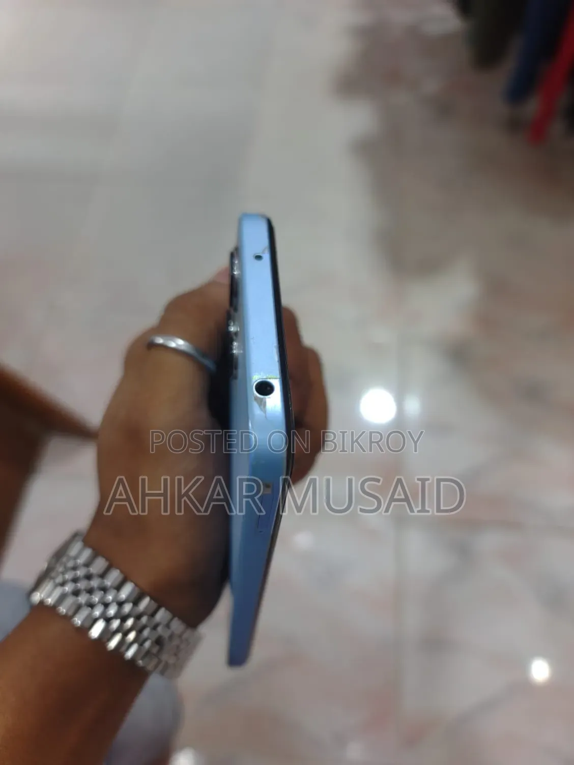 এইজি ১২৮ জিবি ব্লু
