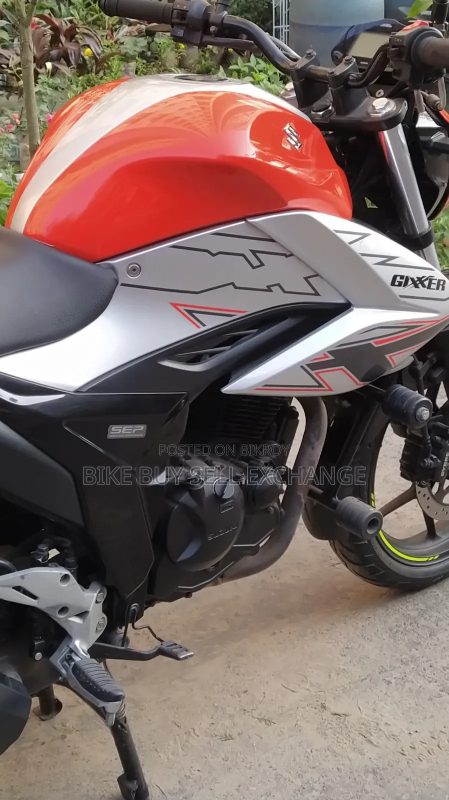 Suzuki Gixxer 2024 Orange