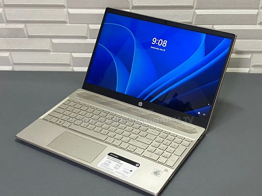 HP Laptop 4GB Intel 500GB SSD