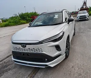 Toyota Corolla Cross 2026 Pearl
