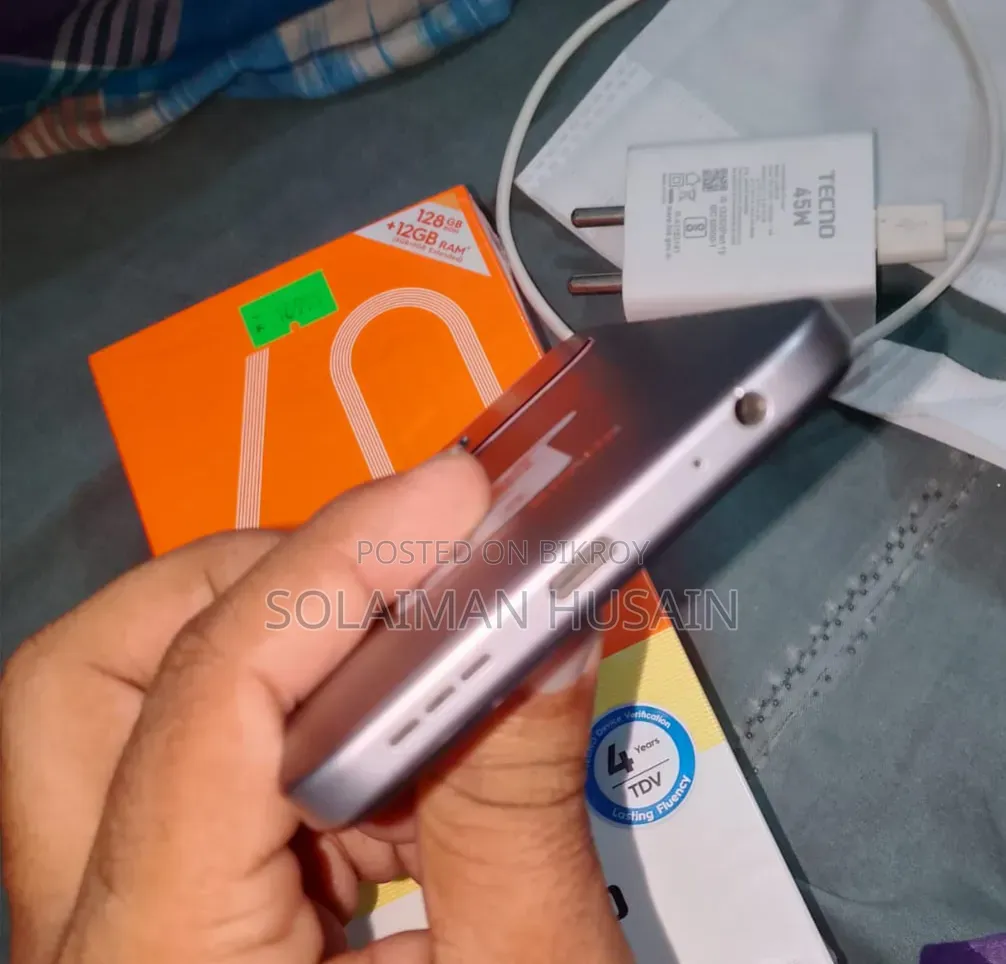Tecno Spark 40 128 GB Gray