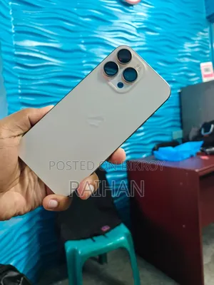 অ্যাপল আইফোন ১৬ প্রো ম্যাক্স ২৫৬ জিবি গোল্ড