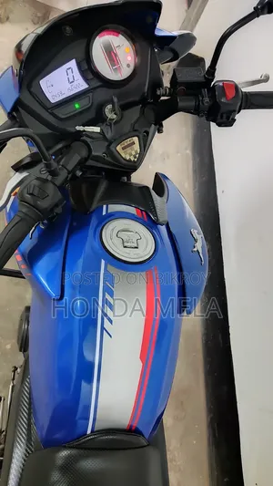 TVS Apache RTR 160 2V 2022 Blue