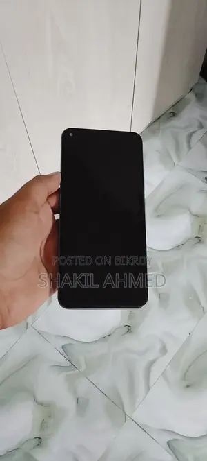Vivo Y50 128 GB