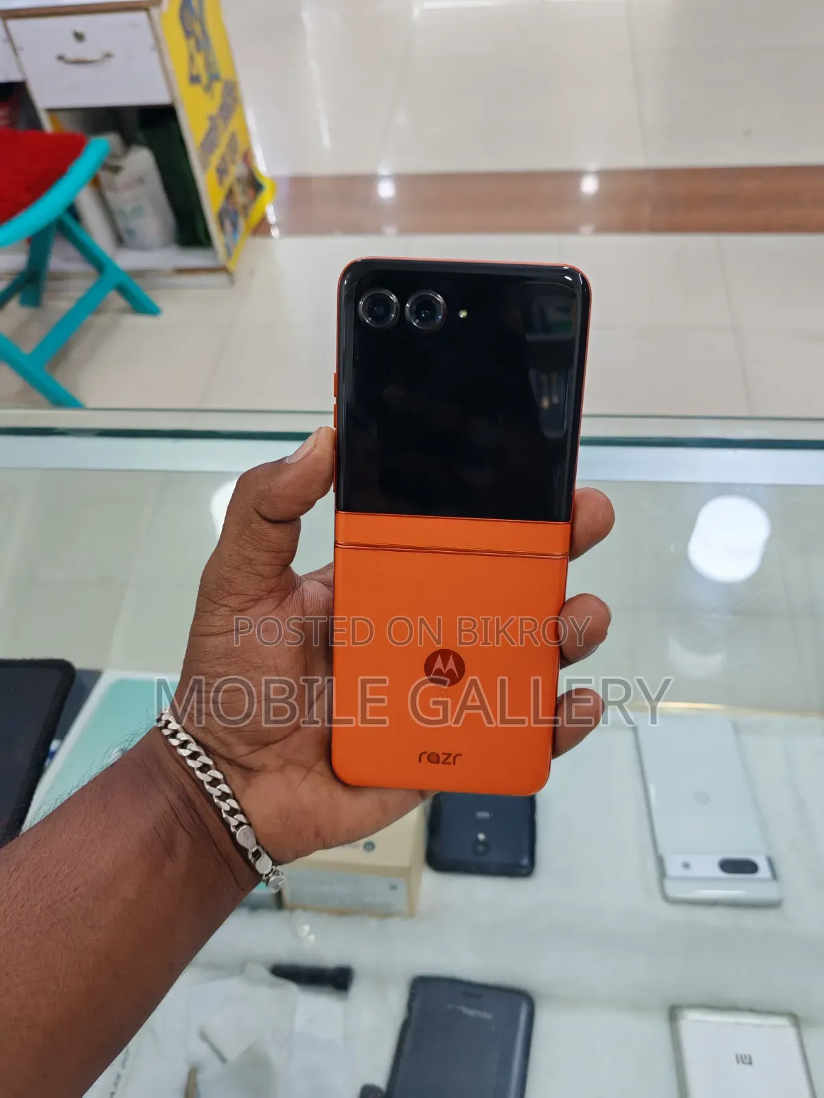 Motorola Razr 50 256 GB Orange
