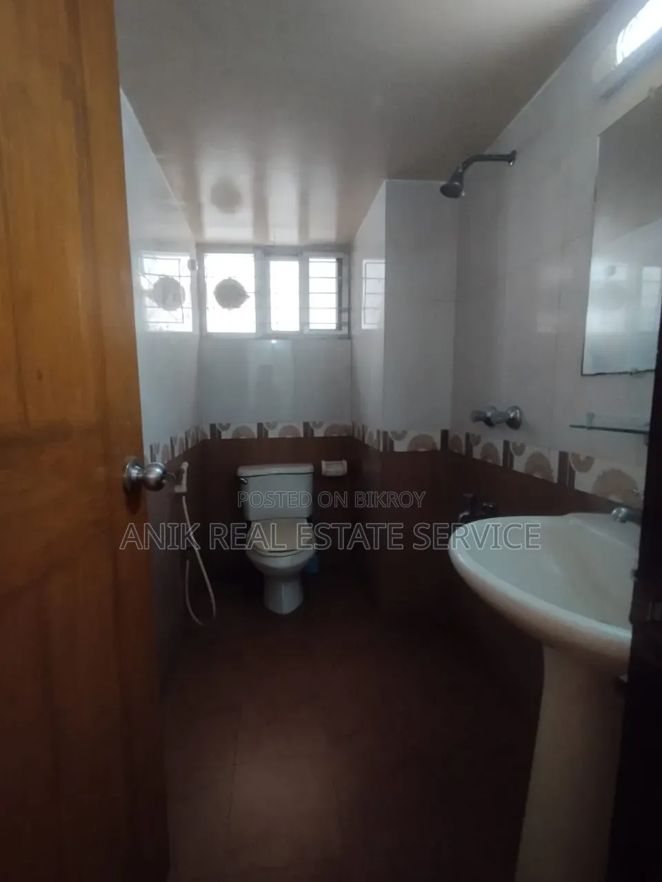 Furnished 3bdrm Apartment in Anik Real Estate, Baridhara for rent