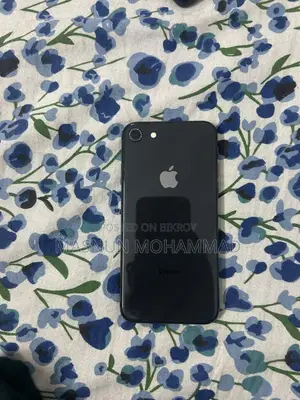 Apple iPhone 8 64 GB Black