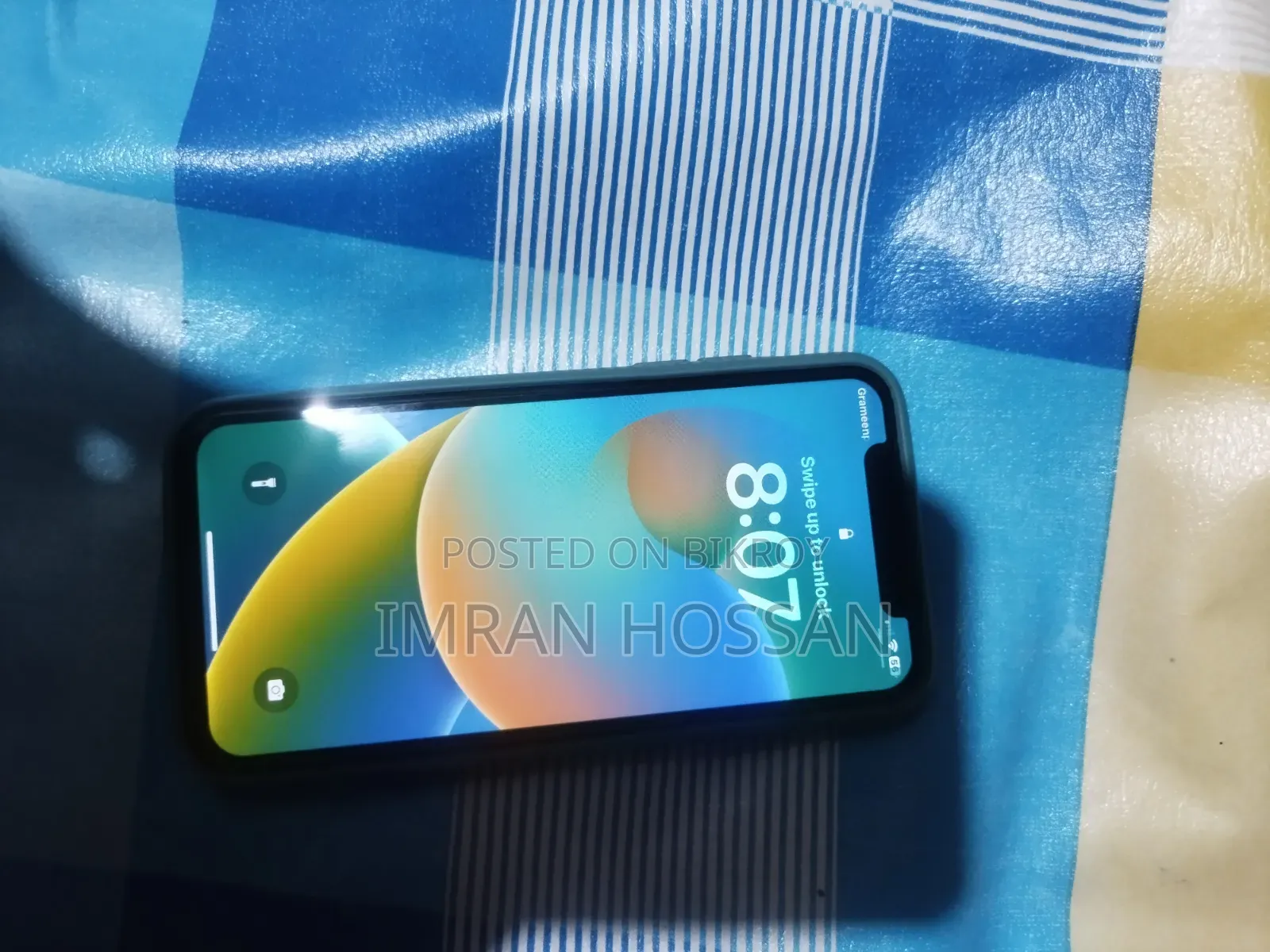 Apple iPhone X 64 GB White