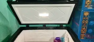 Walton-Freezer-WCG-2e5-Gdel-Xx-Inverter-255 LTR