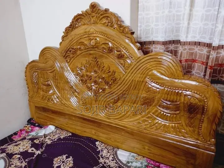 Teak Wood Bed 6/7 Feet