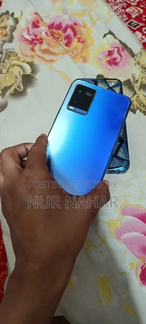 Vivo Y21 64 GB Blue